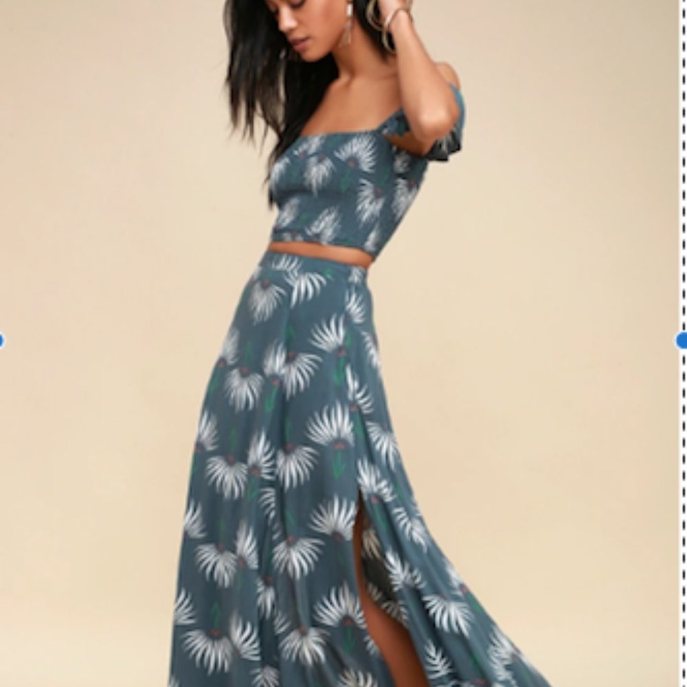 lulus dusty blue floral print maxi skirt with side slits